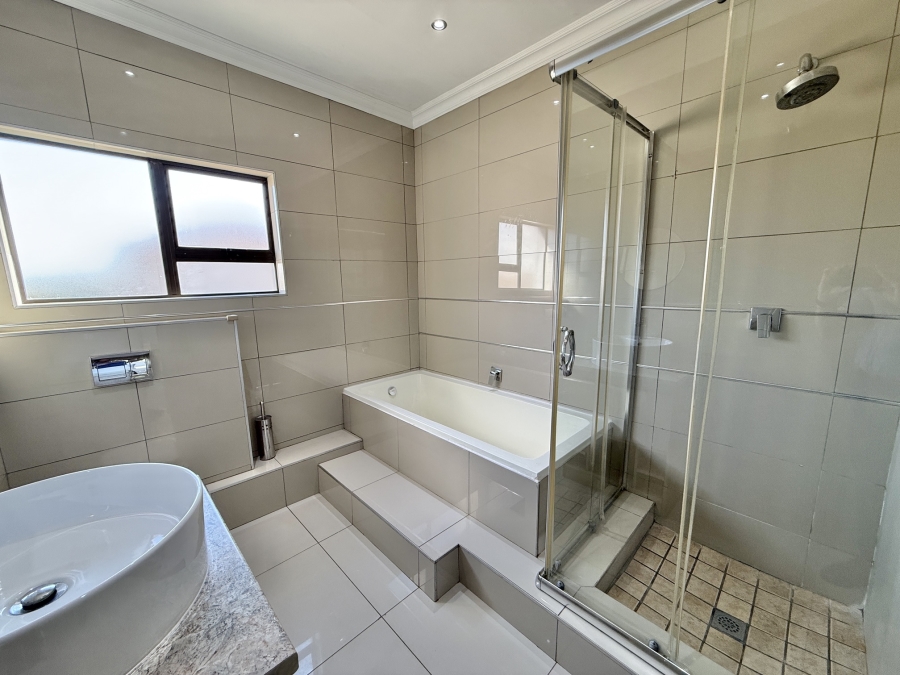 3 Bedroom Property for Sale in Olympus AH Gauteng