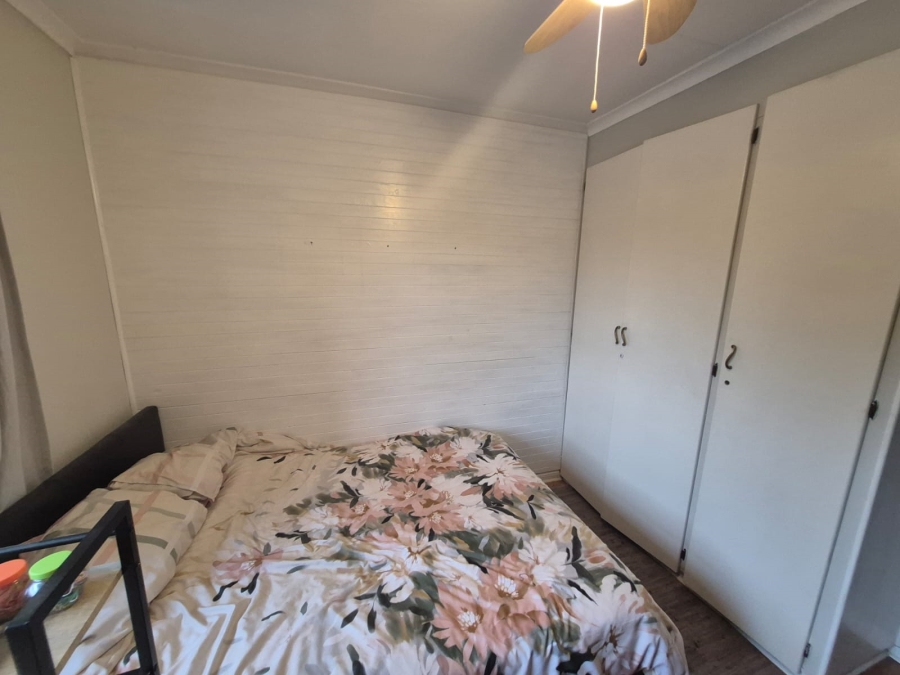 To Let 2 Bedroom Property for Rent in Garsfontein Gauteng