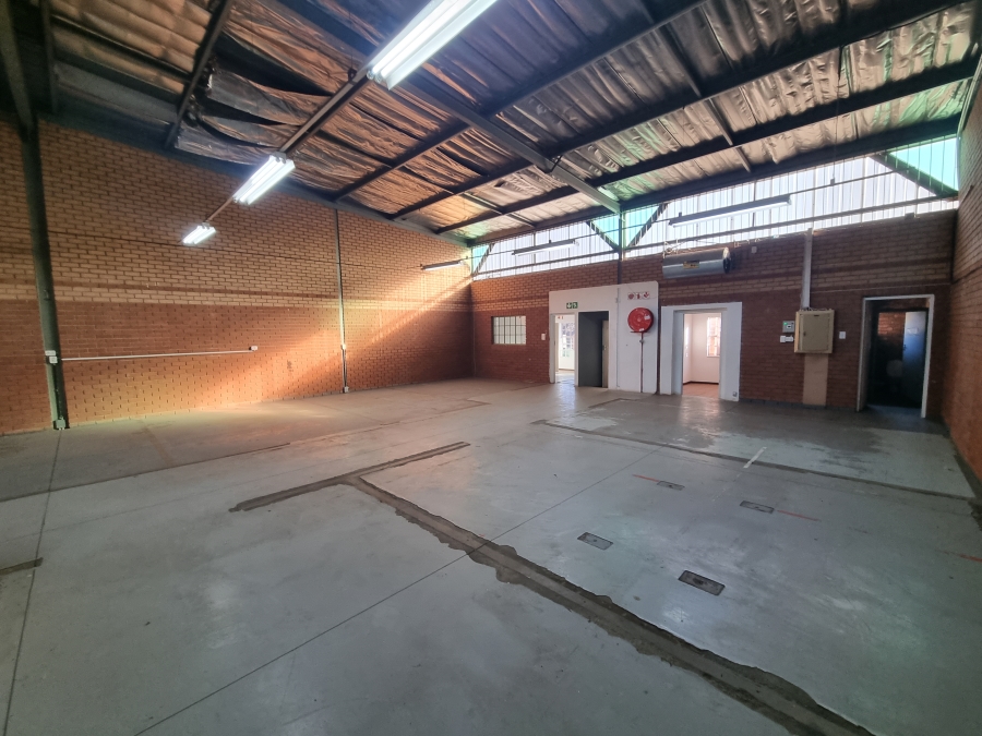 To Let Commercial Property for Rent in Hennopspark Gauteng