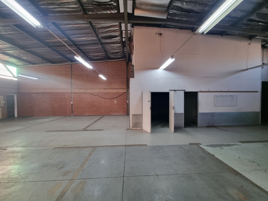 To Let Commercial Property for Rent in Hennopspark Gauteng