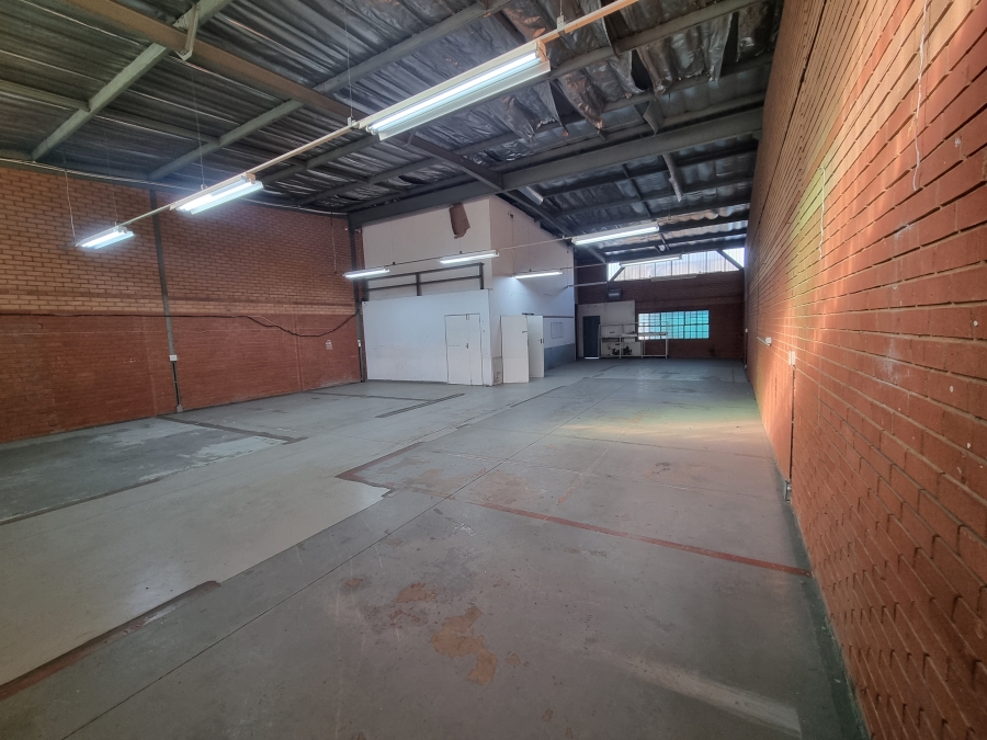To Let Commercial Property for Rent in Hennopspark Gauteng