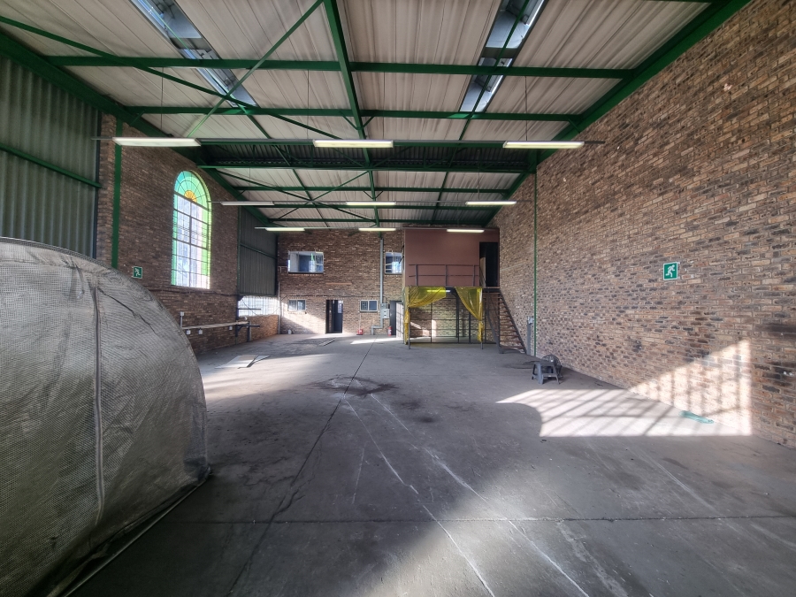 To Let Commercial Property for Rent in Hennopspark Gauteng