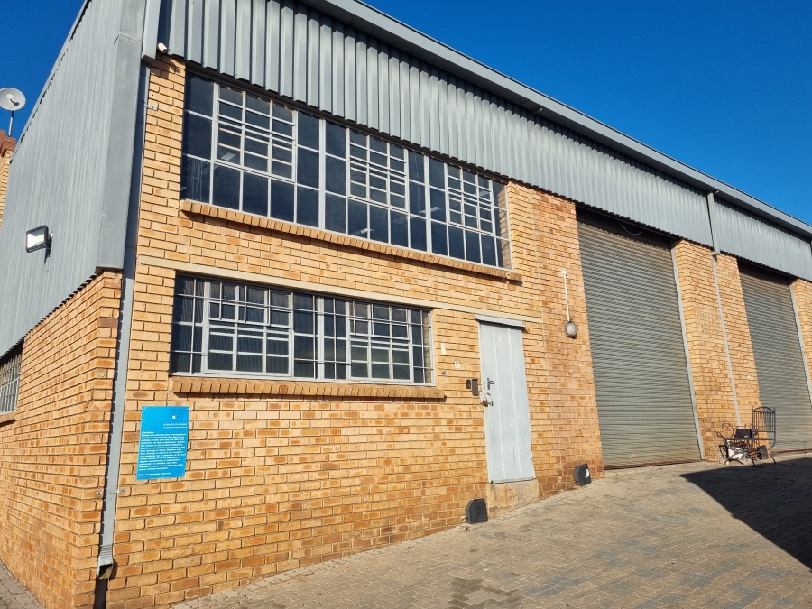 To Let Commercial Property for Rent in Hennopspark Gauteng