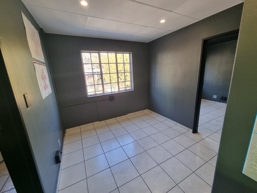 To Let Commercial Property for Rent in Hennopspark Gauteng