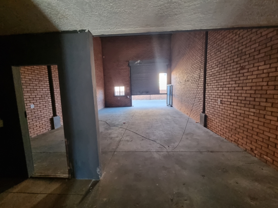 To Let Commercial Property for Rent in Hennopspark Gauteng