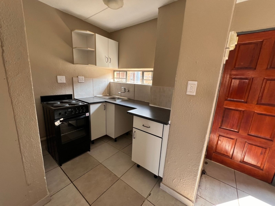3 Bedroom Property for Sale in Windmill Park Gauteng