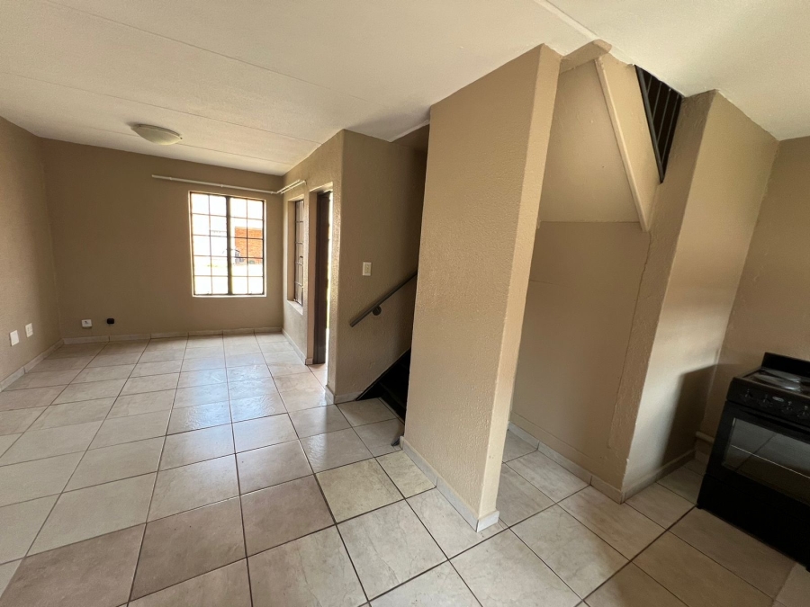 3 Bedroom Property for Sale in Windmill Park Gauteng