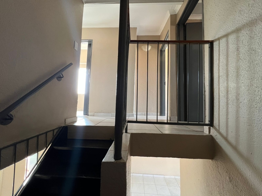 3 Bedroom Property for Sale in Windmill Park Gauteng