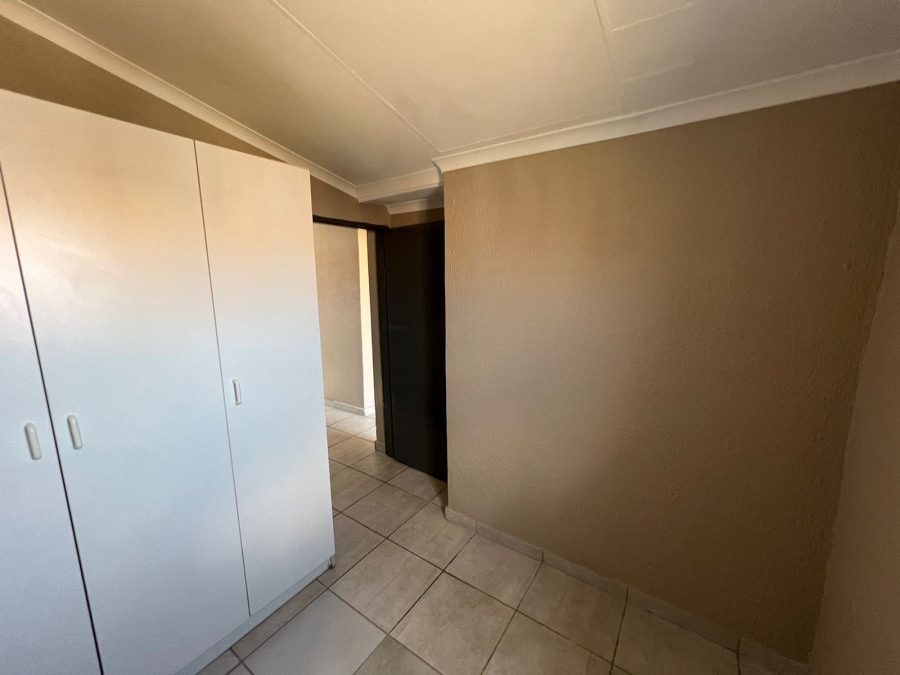 3 Bedroom Property for Sale in Windmill Park Gauteng