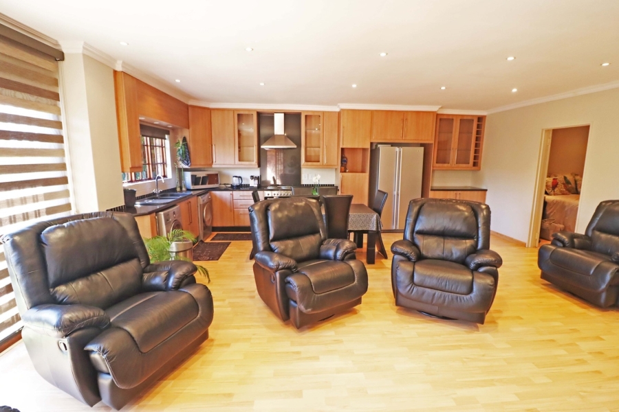 2 Bedroom Property for Sale in Edenburg Gauteng