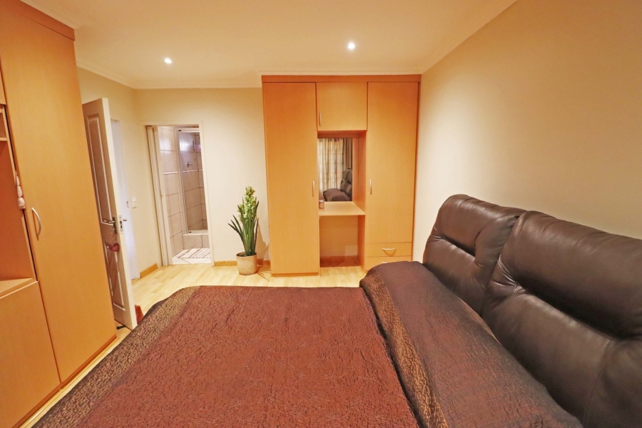 2 Bedroom Property for Sale in Edenburg Gauteng