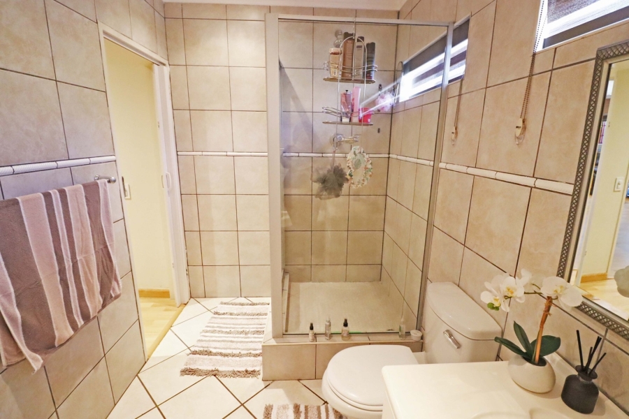 2 Bedroom Property for Sale in Edenburg Gauteng