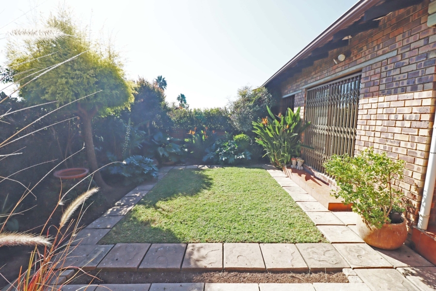 2 Bedroom Property for Sale in Edenburg Gauteng