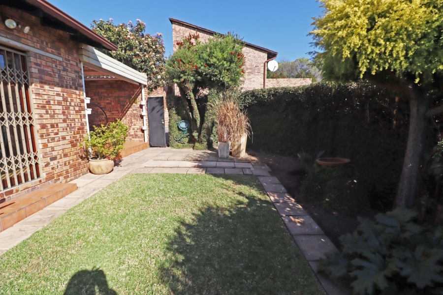 2 Bedroom Property for Sale in Edenburg Gauteng