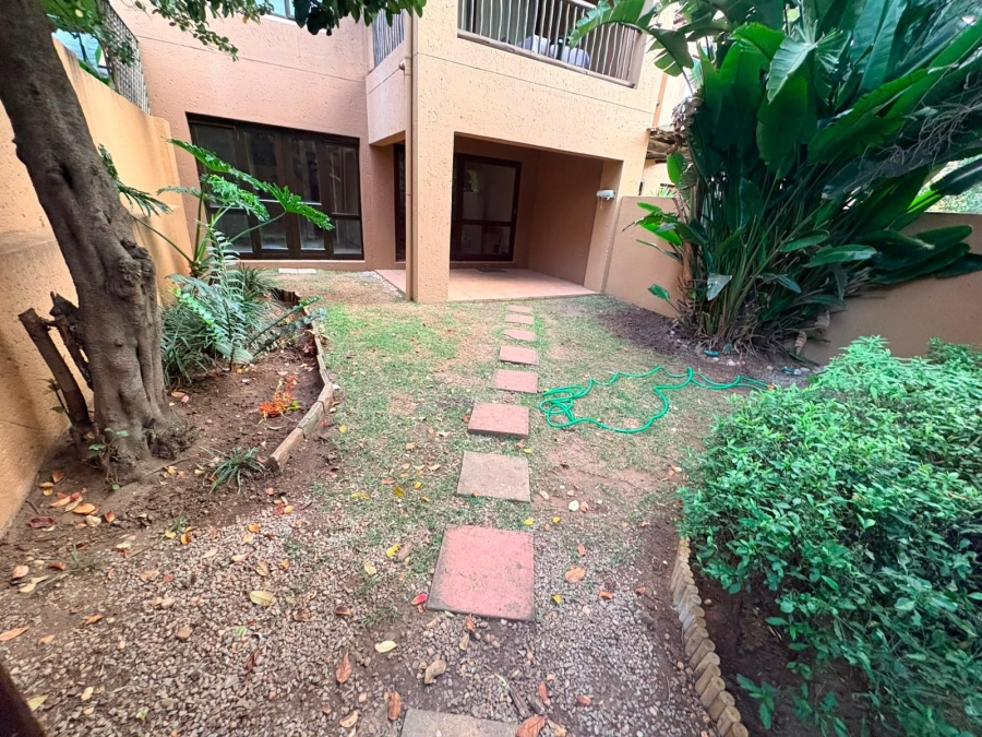 To Let 1 Bedroom Property for Rent in Douglasdale Gauteng