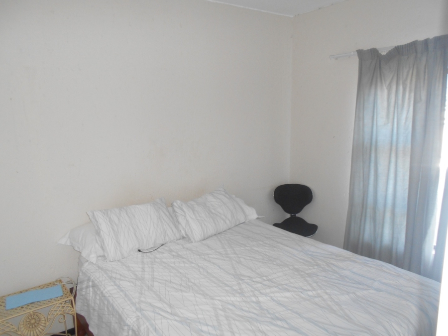 To Let 2 Bedroom Property for Rent in Goedeburg Gauteng