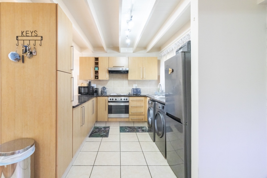 2 Bedroom Property for Sale in Lonehill Gauteng