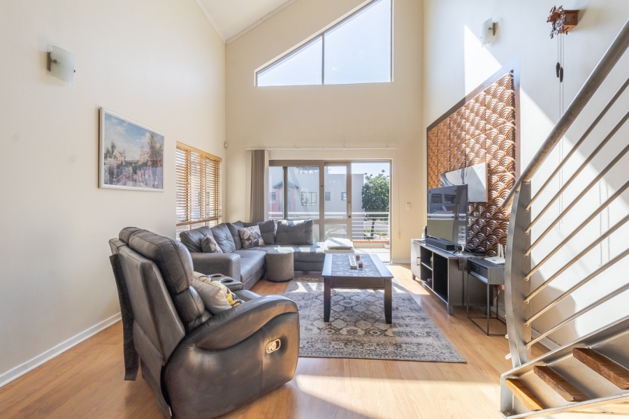 2 Bedroom Property for Sale in Lonehill Gauteng