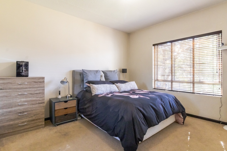 2 Bedroom Property for Sale in Lonehill Gauteng