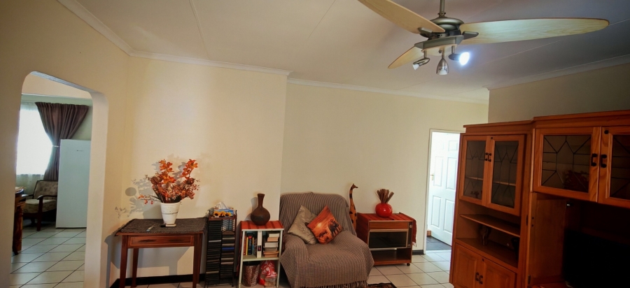 3 Bedroom Property for Sale in Brackendowns Gauteng
