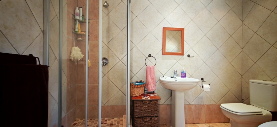 3 Bedroom Property for Sale in Brackendowns Gauteng