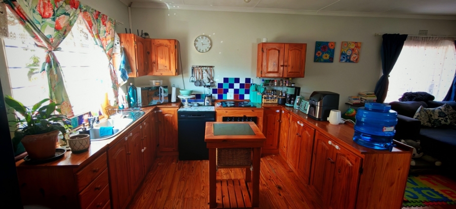 3 Bedroom Property for Sale in Brackendowns Gauteng