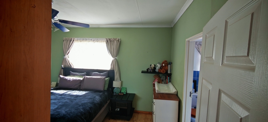 3 Bedroom Property for Sale in Brackendowns Gauteng