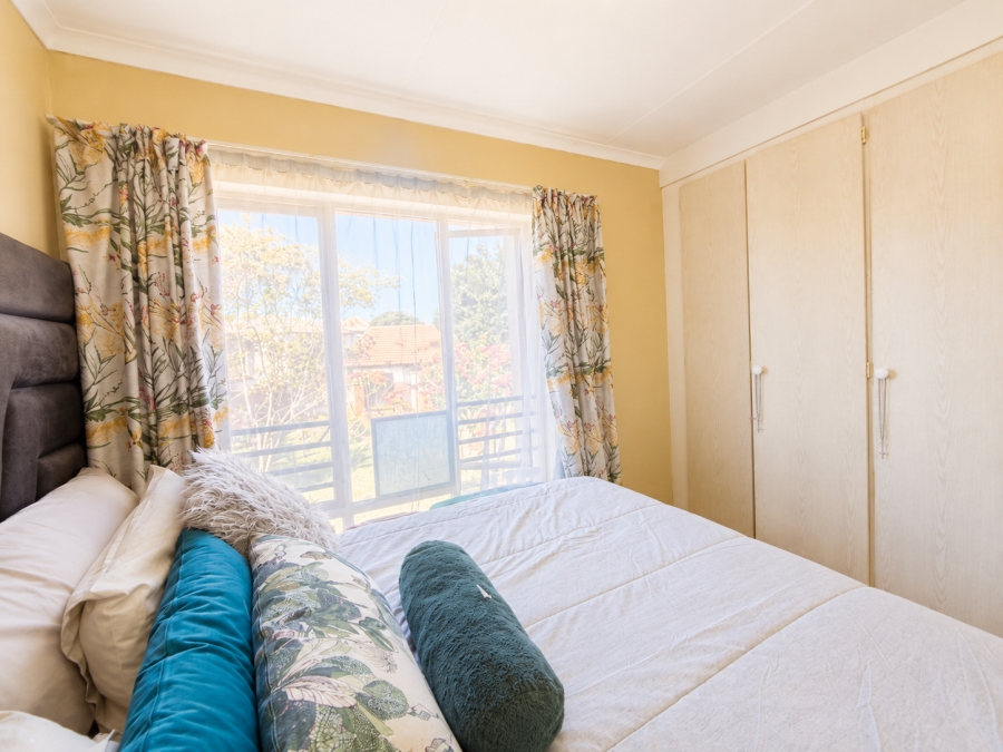 2 Bedroom Property for Sale in Monavoni Gauteng