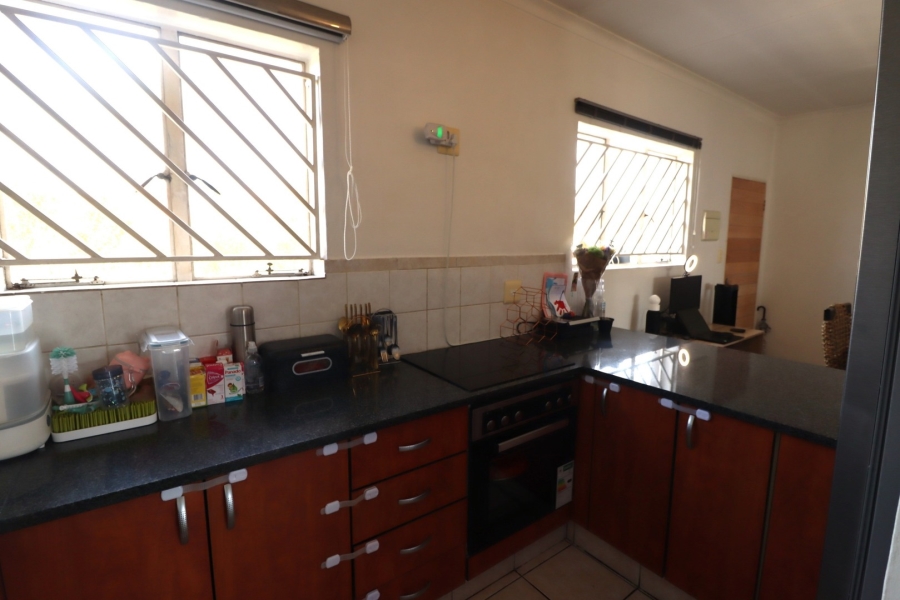 2 Bedroom Property for Sale in North Riding Gauteng