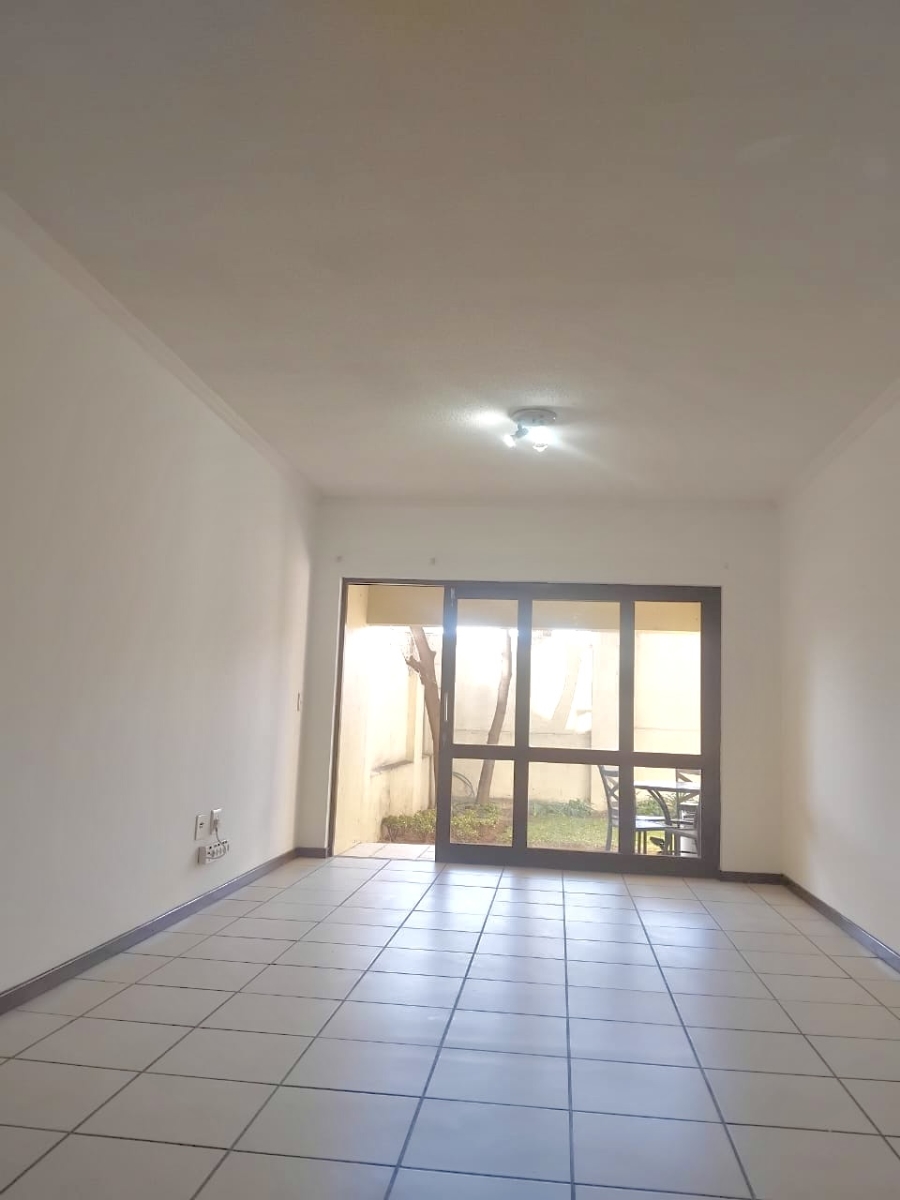 2 Bedroom Property for Sale in Maroeladal Gauteng