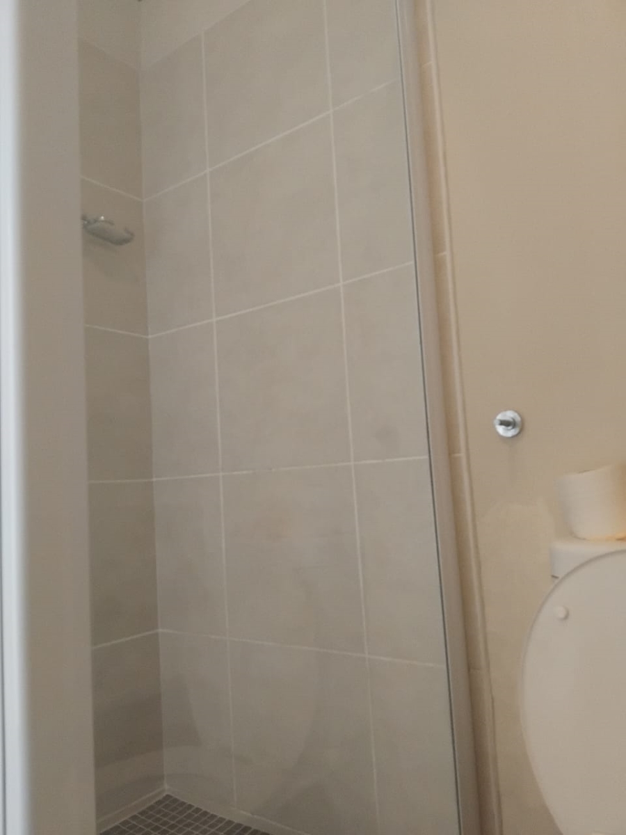 2 Bedroom Property for Sale in Maroeladal Gauteng