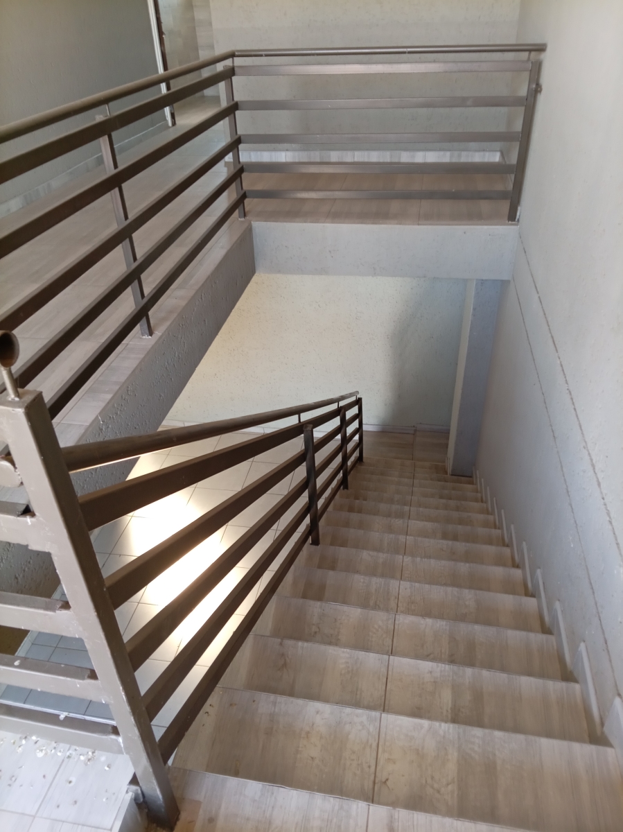 To Let Commercial Property for Rent in Jabulani Gauteng