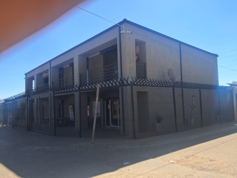 To Let Commercial Property for Rent in Jabulani Gauteng