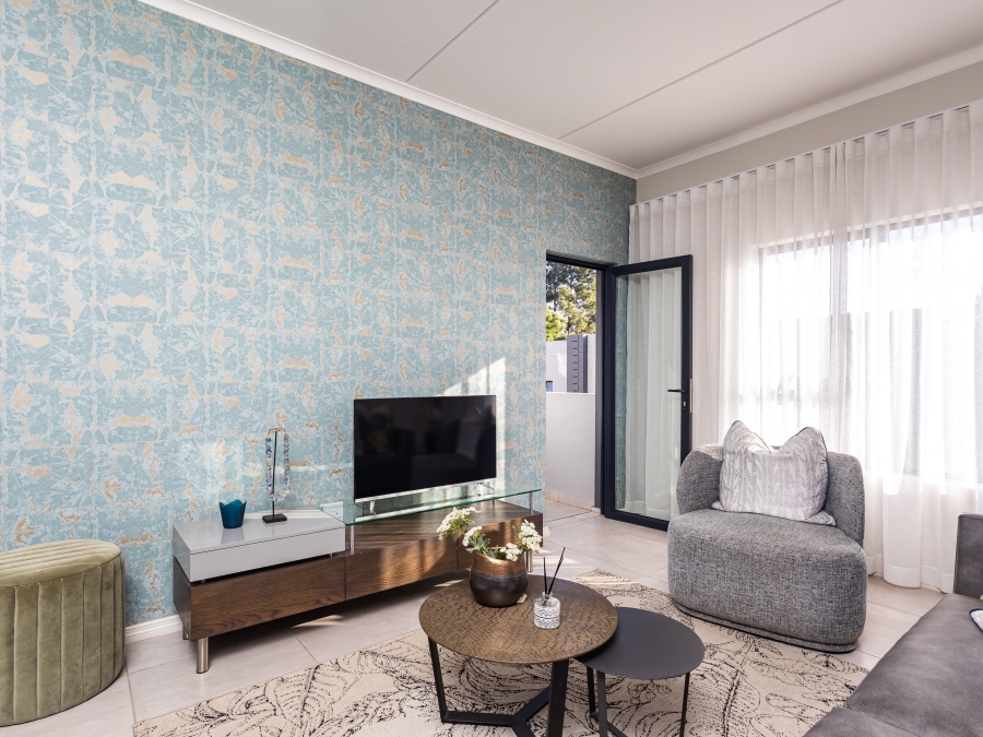 2 Bedroom Property for Sale in Gallagher Estate Gauteng