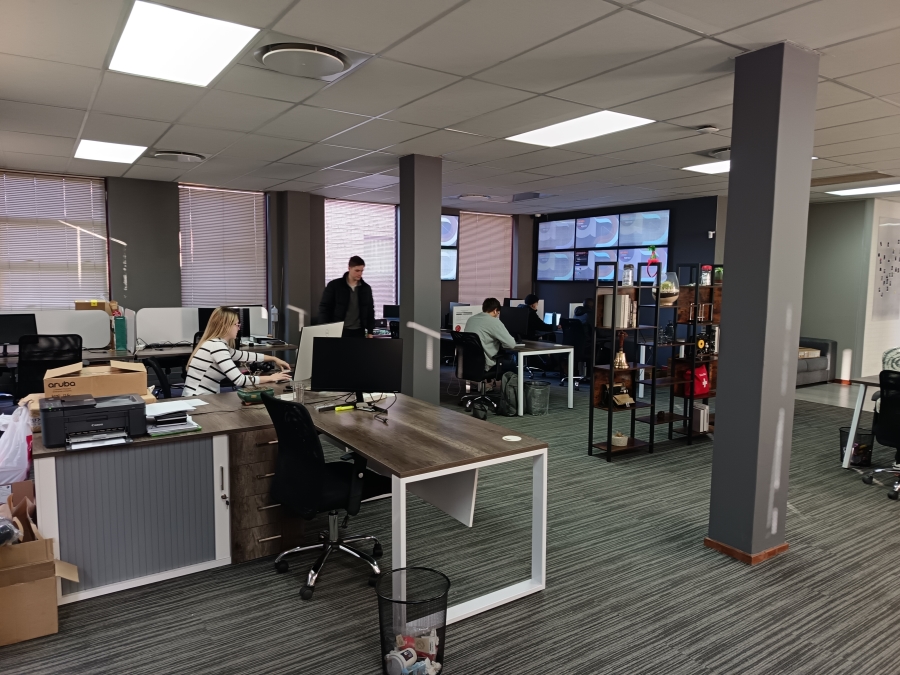 To Let Commercial Property for Rent in Bedfordview Gauteng