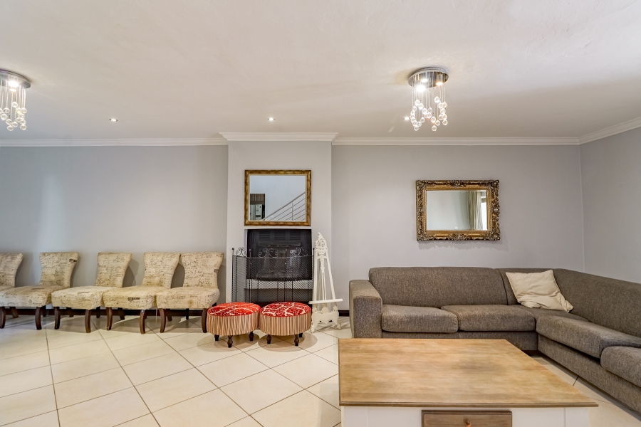 3 Bedroom Property for Sale in Six Fountains Residential Estate Gauteng