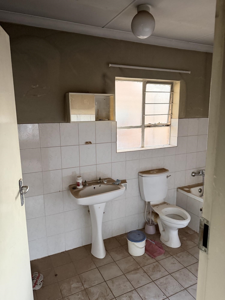 1 Bedroom Property for Sale in The Orchards Gauteng