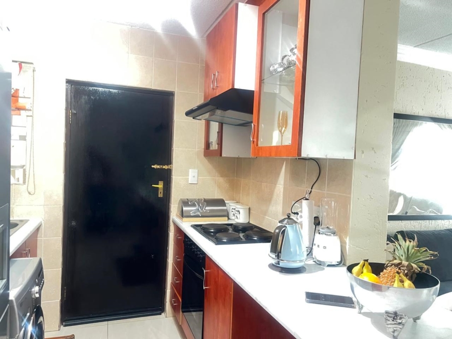 2 Bedroom Property for Sale in Ormonde View Gauteng
