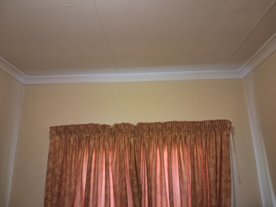 2 Bedroom Property for Sale in Olievenhoutbosch Gauteng