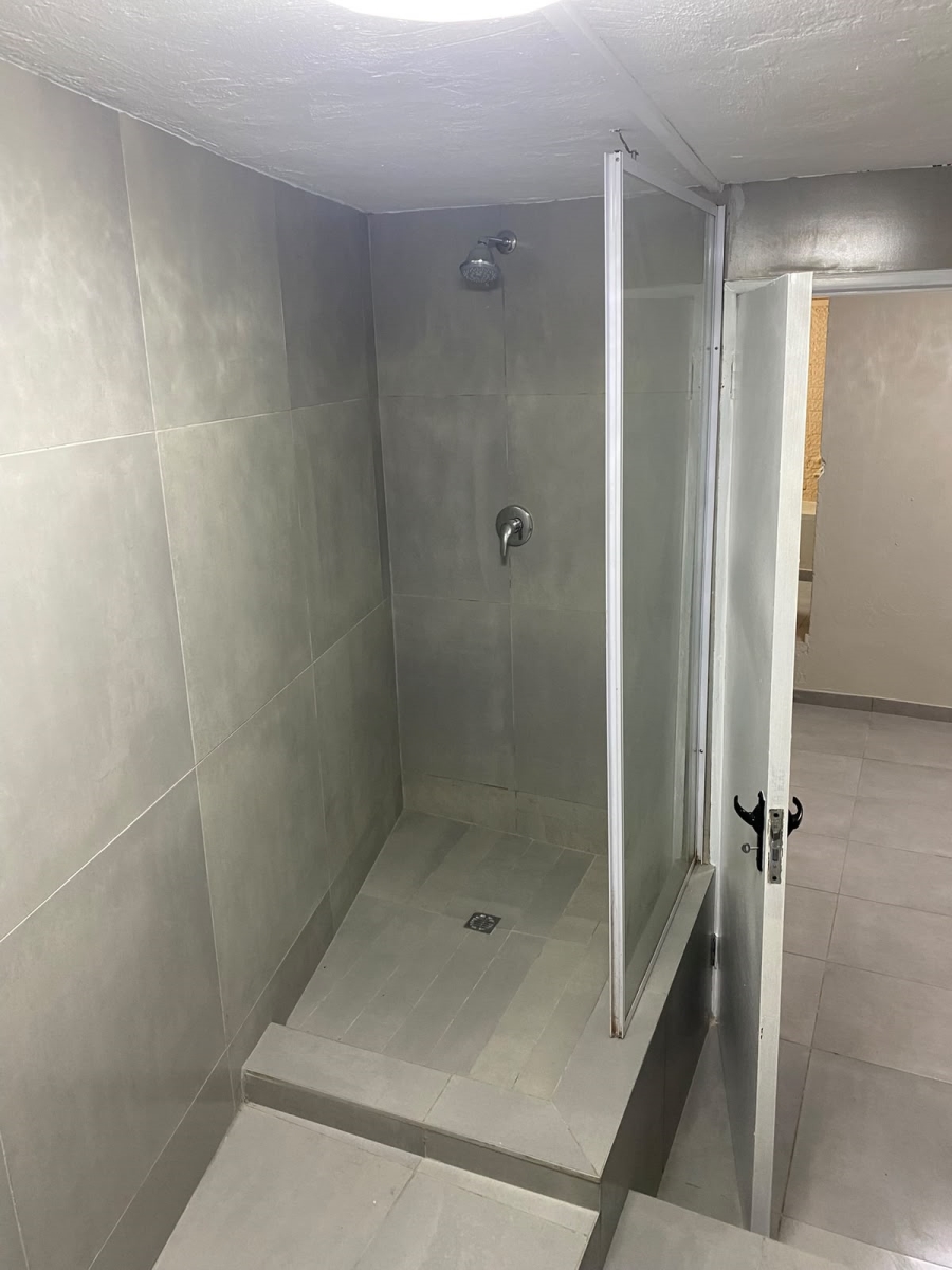 1 Bedroom Property for Sale in Eastleigh Ridge Gauteng