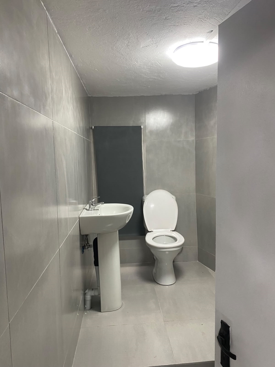 1 Bedroom Property for Sale in Eastleigh Ridge Gauteng