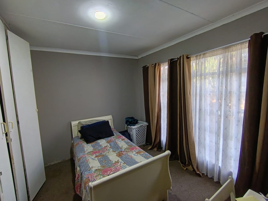 3 Bedroom Property for Sale in Dersley Gauteng