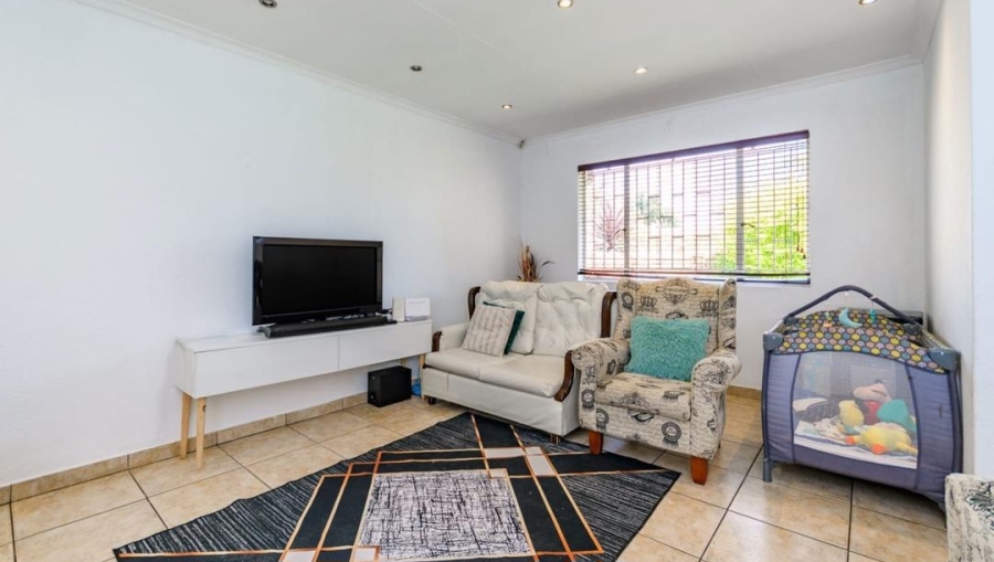 3 Bedroom Property for Sale in Terenure Gauteng
