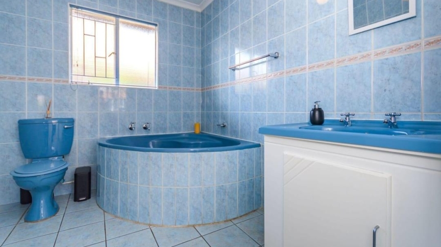 3 Bedroom Property for Sale in Terenure Gauteng