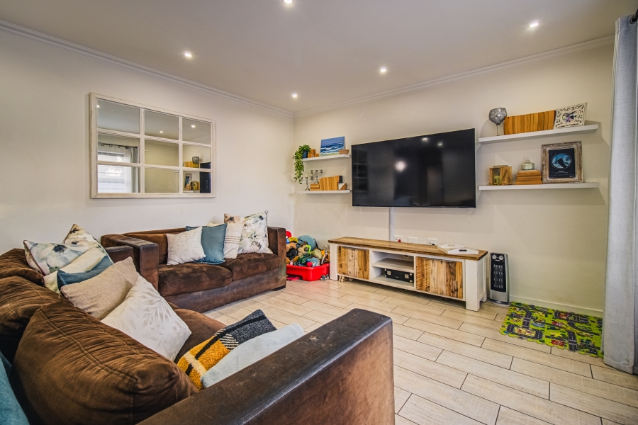 3 Bedroom Property for Sale in Pomona Gauteng