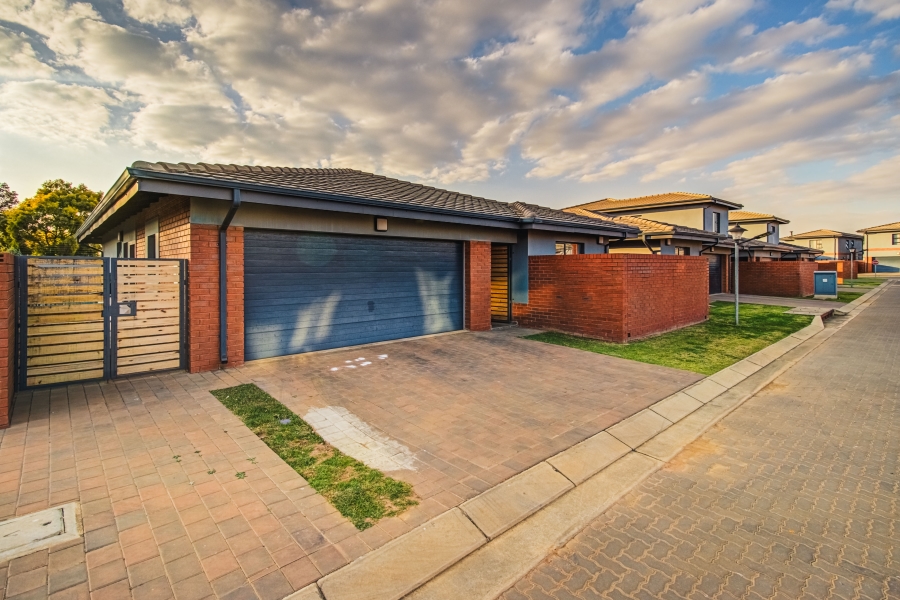 3 Bedroom Property for Sale in Pomona Gauteng