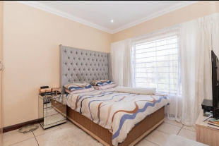 To Let 4 Bedroom Property for Rent in Croydon Gauteng
