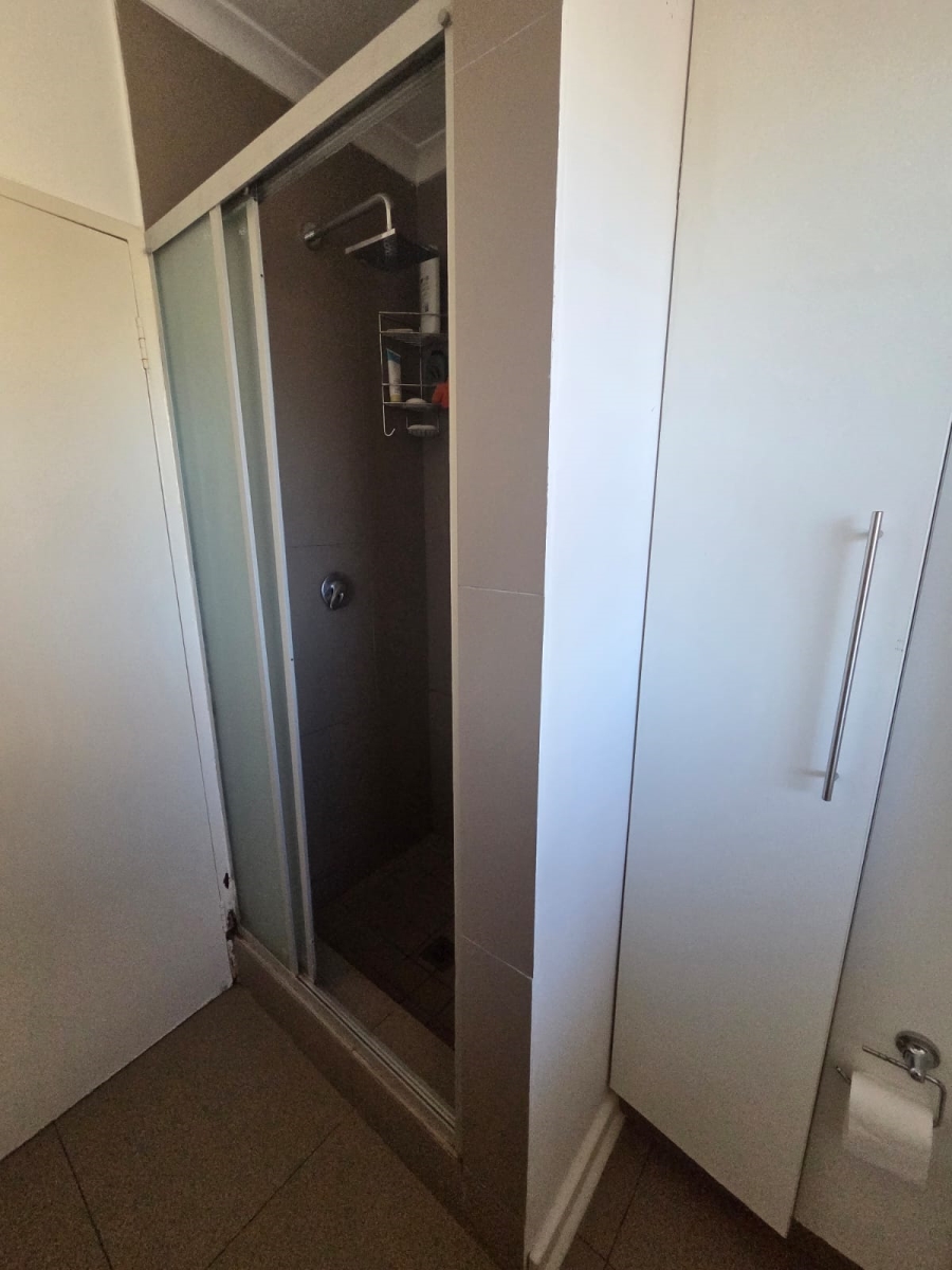 1 Bedroom Property for Sale in Edenvale Central Gauteng