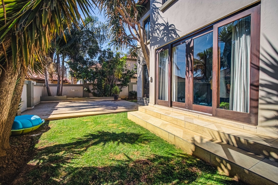4 Bedroom Property for Sale in Glen Marais Gauteng