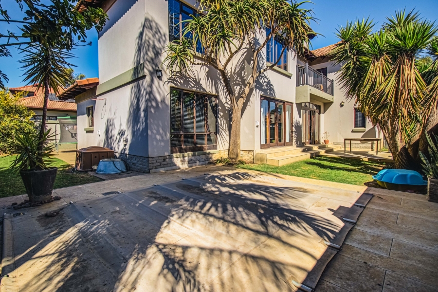 4 Bedroom Property for Sale in Glen Marais Gauteng